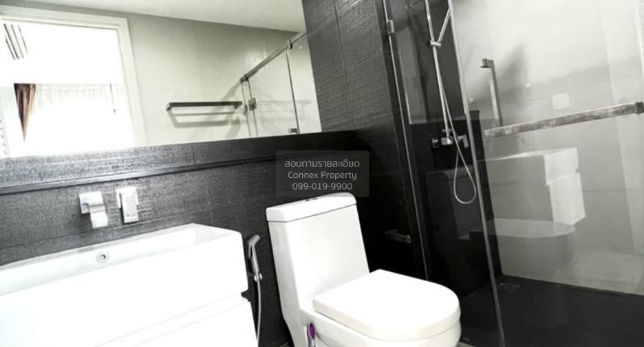 For rent 2 bedrooms condo in Phaya Thai, Bangkok