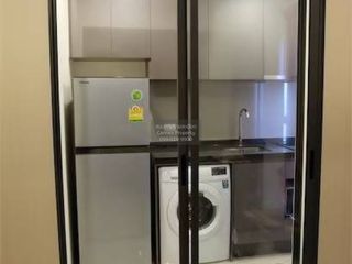 Wohnung zur Miete mit 1 Zimmer in Huai Khwang, Bangkok