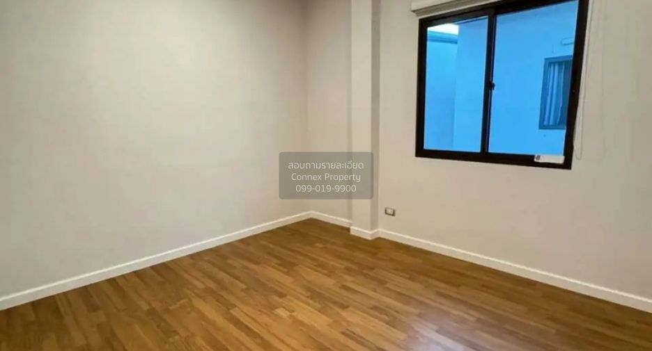 For rent 3 bedrooms house in Mueang Nonthaburi, Nonthaburi