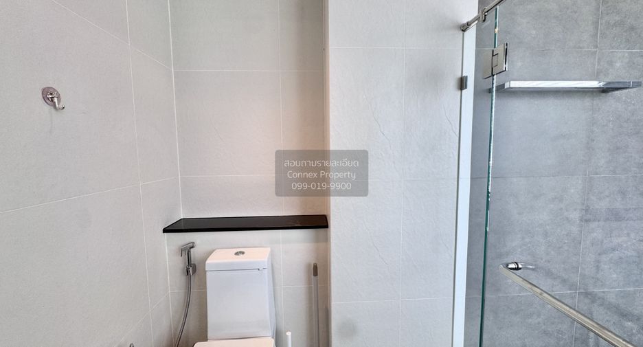 For rent 2 bedrooms condo in Khlong San, Bangkok