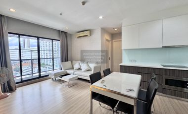 For rent 2 bedrooms condo in Khlong San, Bangkok