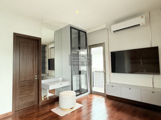 Casa en alquiler de 4 habitaciones en Lat Krabang, Bangkok