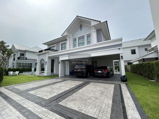 Casa en alquiler de 4 habitaciones en Lat Krabang, Bangkok