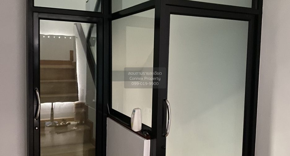 Reihenhaus zur Miete mit 3 Zimmer in Prawet, Bangkok