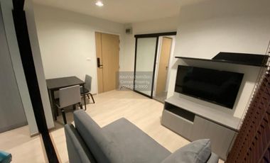 Wohnung zur Miete mit 1 Zimmer in Huai Khwang, Bangkok