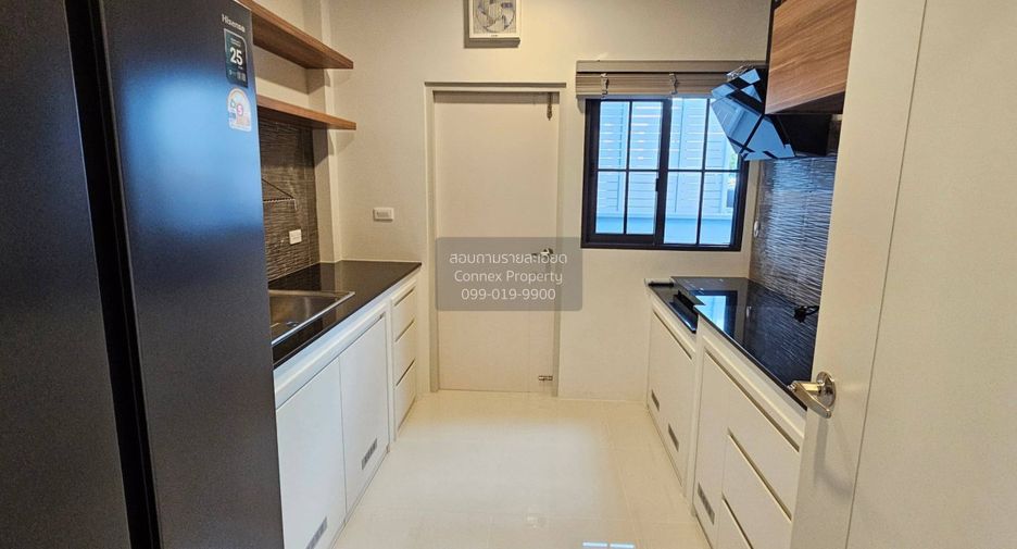 Casa en alquiler de 4 habitaciones en Bang Phli, Samut Prakan
