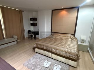 Wohnung zur Miete mit 2 Zimmer in Pathum Wan, Bangkok
