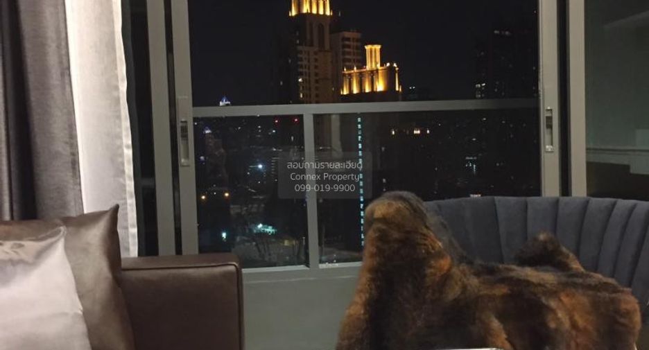For rent 2 bedrooms condo in Khlong Toei, Bangkok