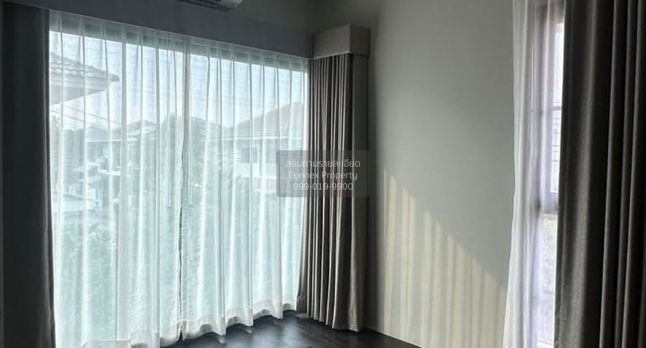 For rent 3 bedrooms house in Lat Krabang, Bangkok