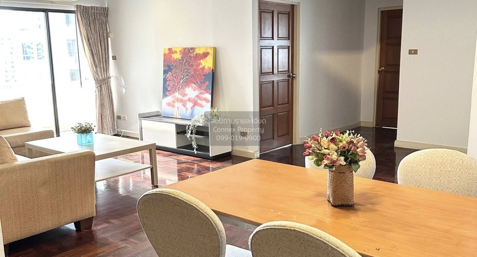 For rent 3 bedrooms condo in Watthana, Bangkok