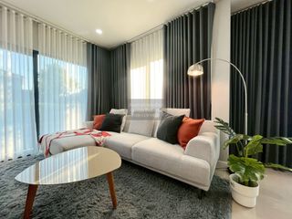 出租 4 卧室 独立屋 在 Bang Phli, Samut Prakan