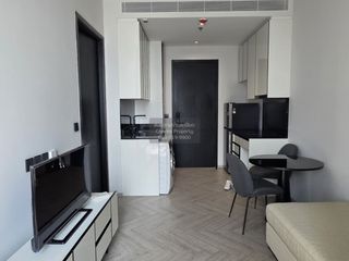 À louer 1 chambre condo à Khlong San, Bangkok