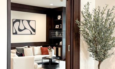 For rent 2 bedrooms condo in Sathon, Bangkok