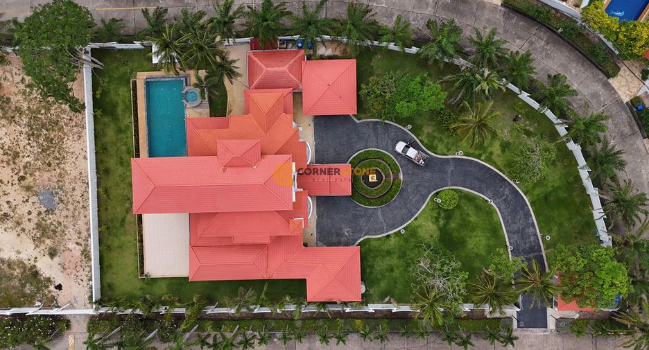 Casa en venta de 8 habitaciones en East Pattaya, Pattaya