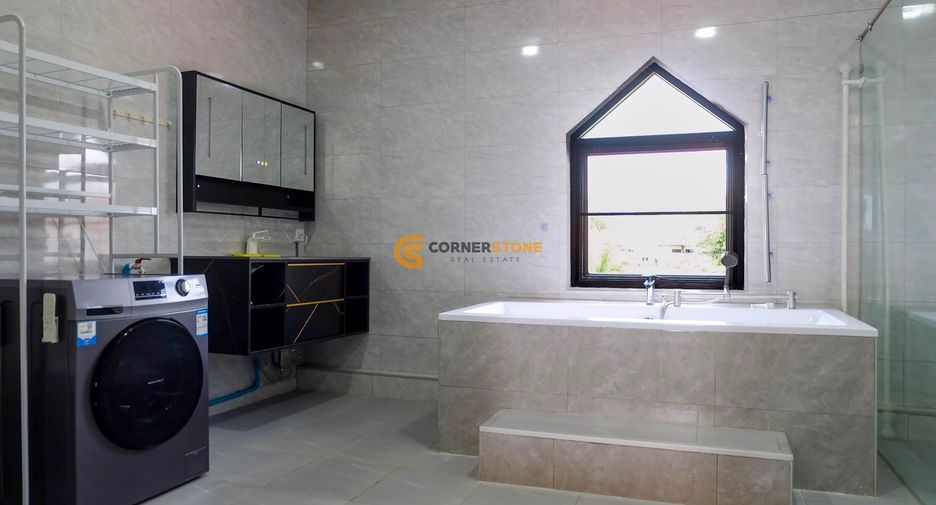 Casa en venta de 8 habitaciones en East Pattaya, Pattaya
