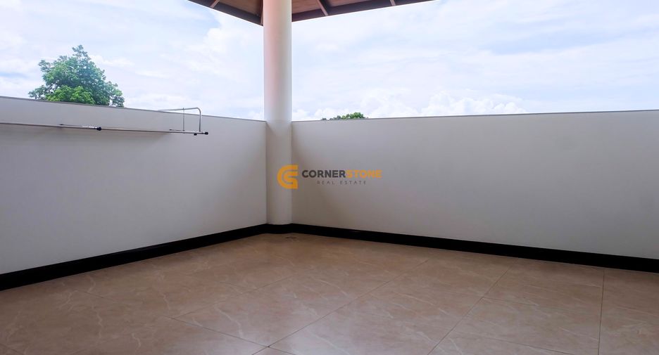 Casa en venta de 8 habitaciones en East Pattaya, Pattaya