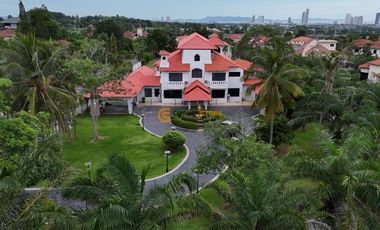 For sale 8 bedrooms house in East Pattaya, Pattaya