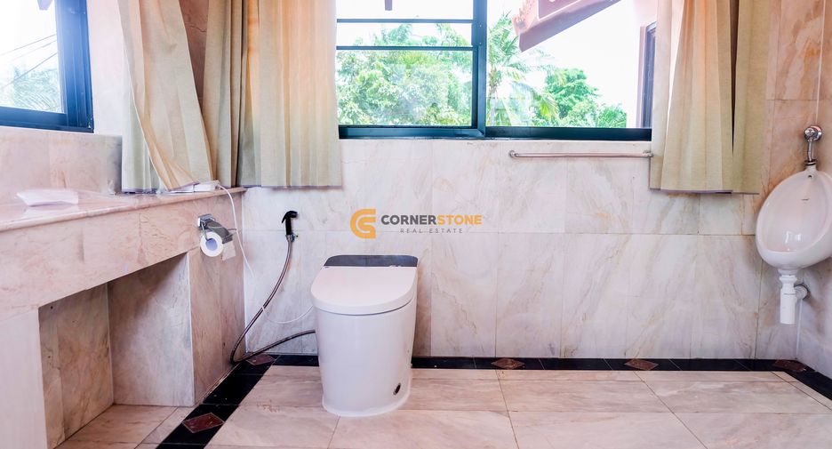 Casa en venta de 8 habitaciones en East Pattaya, Pattaya