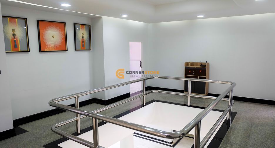 Casa en venta de 8 habitaciones en East Pattaya, Pattaya