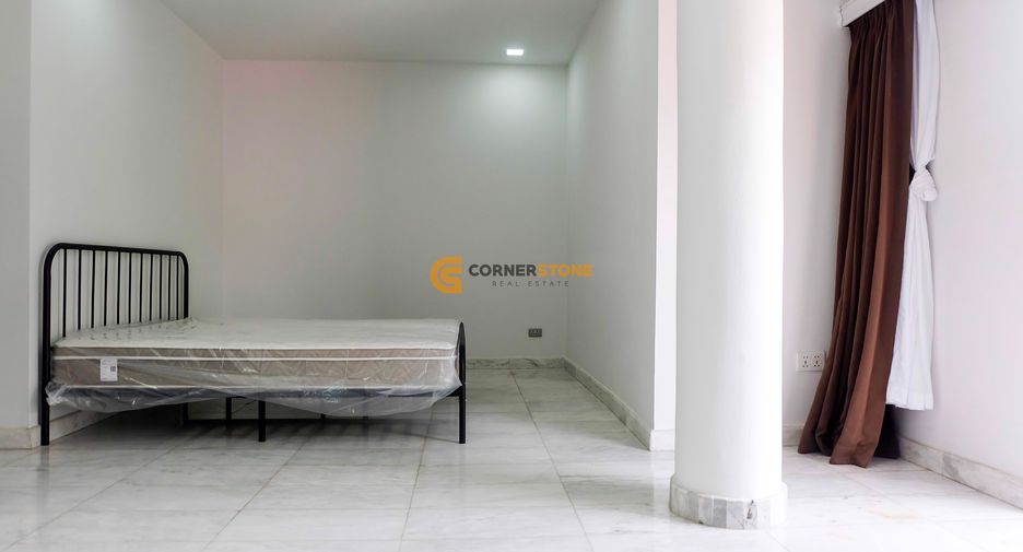 Casa en venta de 8 habitaciones en East Pattaya, Pattaya
