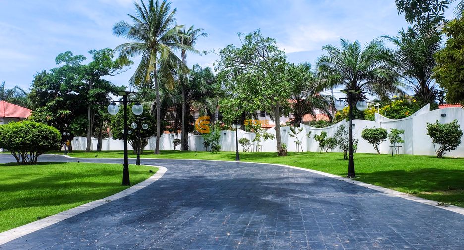 Casa en venta de 8 habitaciones en East Pattaya, Pattaya