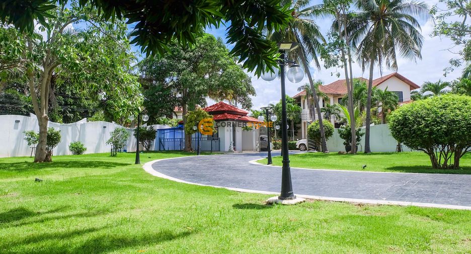 Casa en venta de 8 habitaciones en East Pattaya, Pattaya