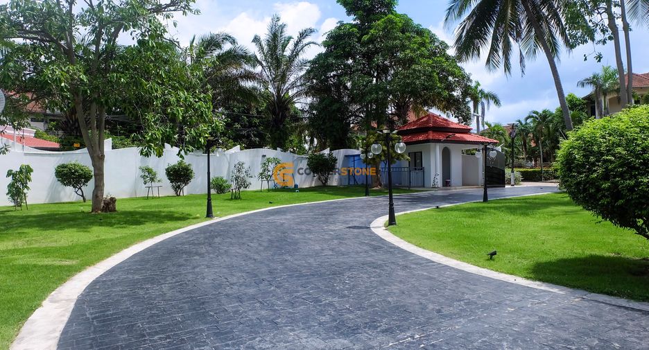 Casa en venta de 8 habitaciones en East Pattaya, Pattaya