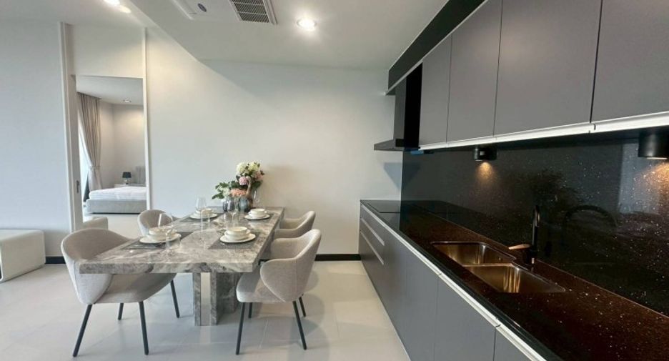 Condo en venta de 2 habitaciones en North Pattaya, Pattaya