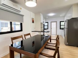 For rent 3 bedrooms house in Na Jomtien, Pattaya