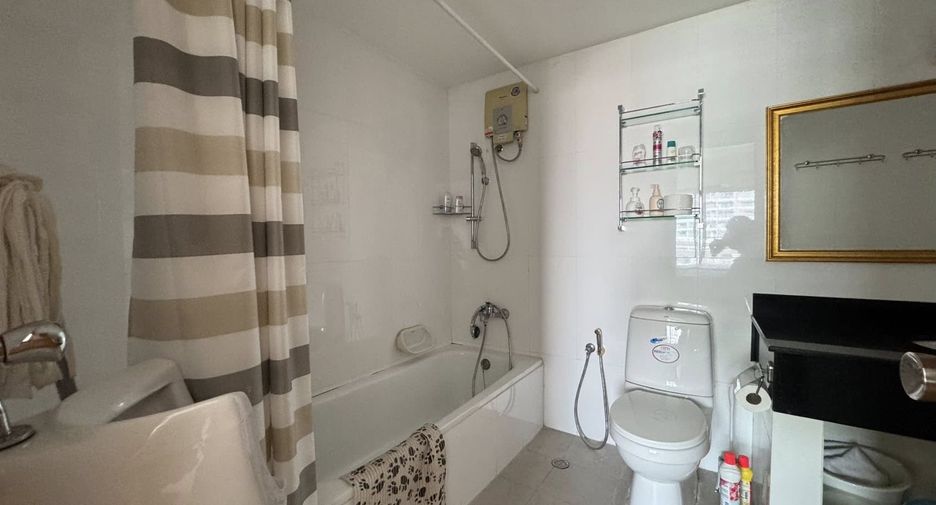 For sale 2 bedrooms condo in Bang Lamung, Chonburi