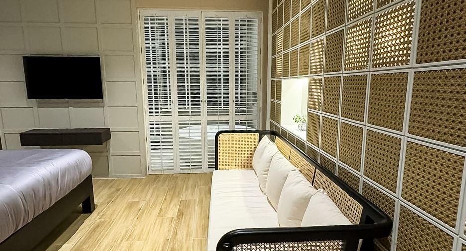 For sale 4 bedrooms house in Bang Lamung, Chonburi