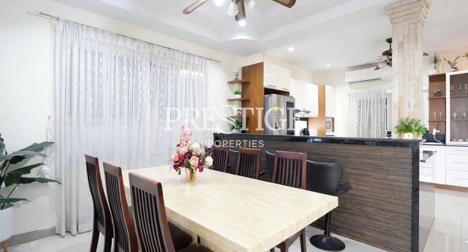 For rent 6 bedrooms house in Bang Lamung, Chonburi