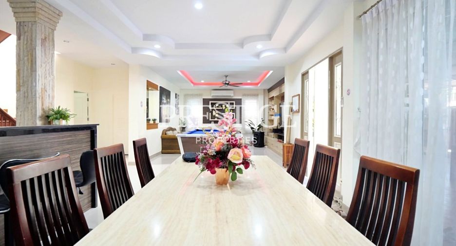 For rent 6 bedrooms house in Bang Lamung, Chonburi