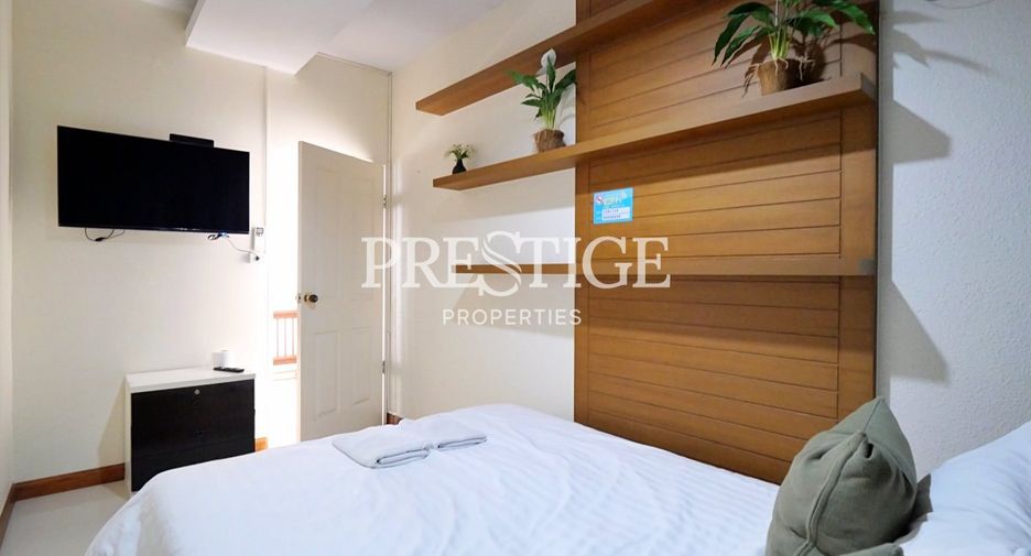 For rent 6 bedrooms house in Bang Lamung, Chonburi