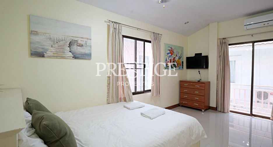 For rent 6 bedrooms house in Bang Lamung, Chonburi