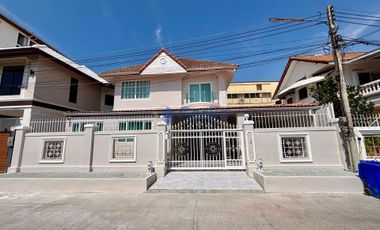 For rent 4 bedrooms house in Bang Lamung, Chonburi