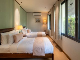 For rent and for sale 5 bedrooms house in Saraphi, Chiang Mai
