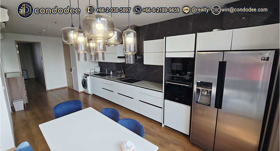 À vendre 2 chambres condo à Khlong Toei, Bangkok