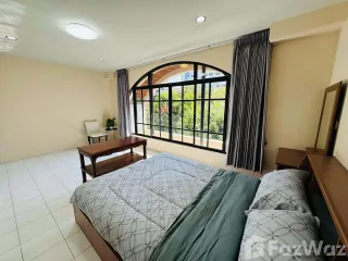For rent 4 ベッドルーム townhouse in Watthana, Bangkok