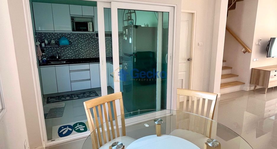 For rent and for sale 3 bedrooms house in Bang Lamung, Chonburi