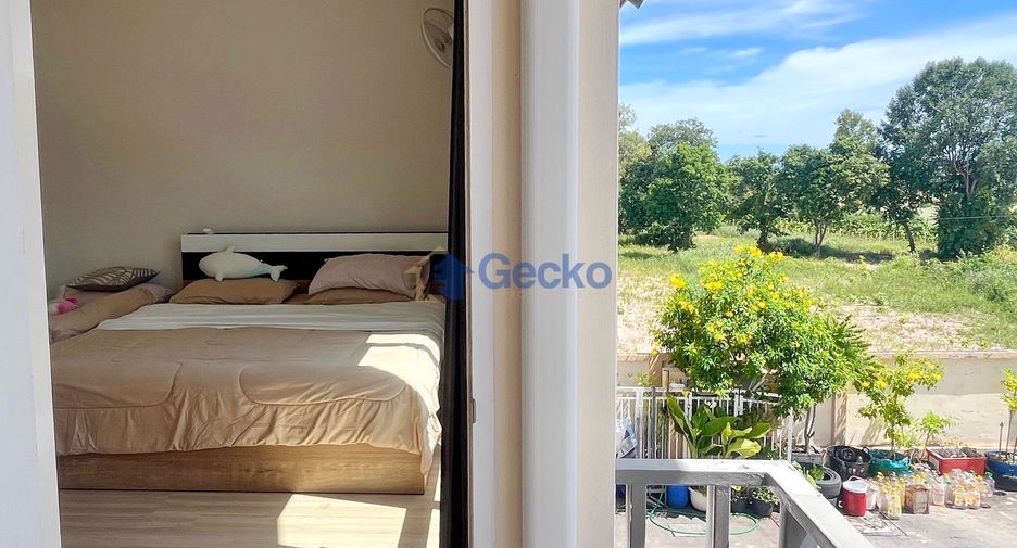 For rent and for sale 3 bedrooms house in Bang Lamung, Chonburi