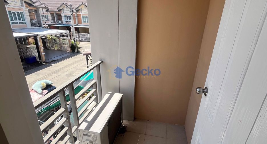 For rent and for sale 3 bedrooms house in Bang Lamung, Chonburi