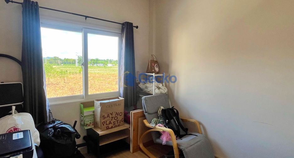 For rent and for sale 3 bedrooms house in Bang Lamung, Chonburi