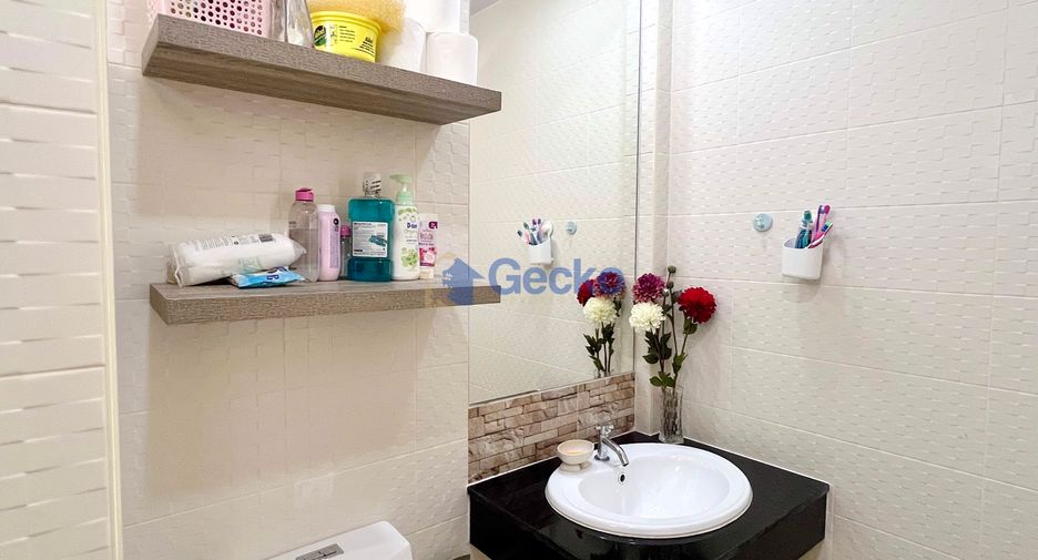 For rent and for sale 3 bedrooms house in Bang Lamung, Chonburi