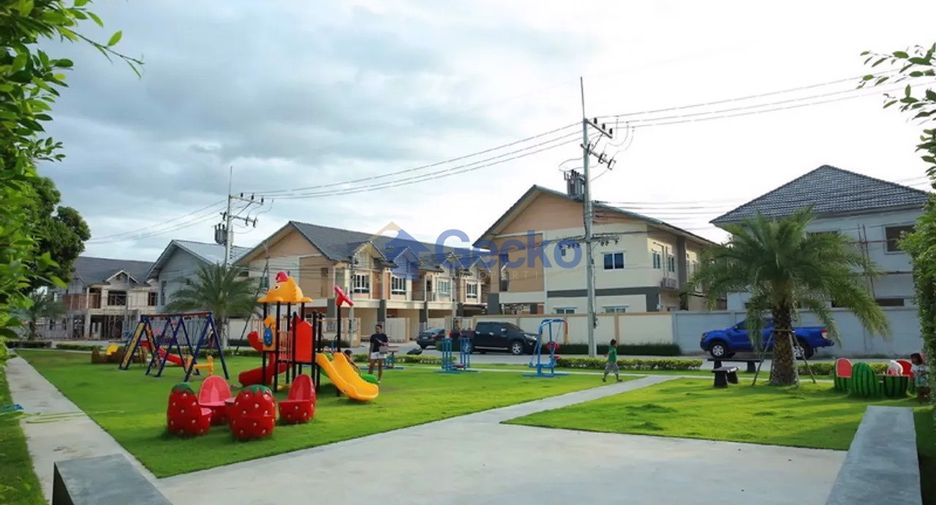 For rent and for sale 3 bedrooms house in Bang Lamung, Chonburi