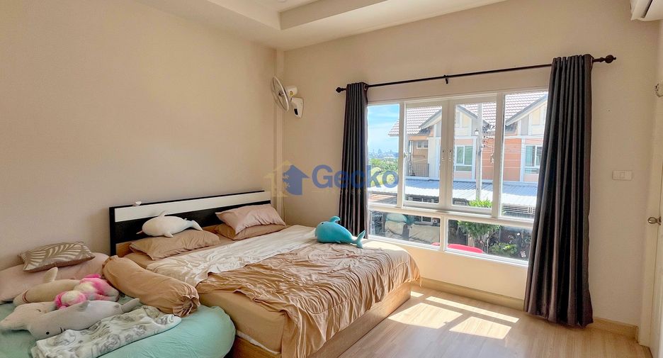 For rent and for sale 3 bedrooms house in Bang Lamung, Chonburi