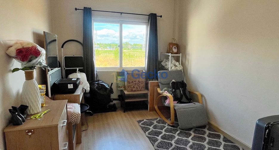 For rent and for sale 3 bedrooms house in Bang Lamung, Chonburi