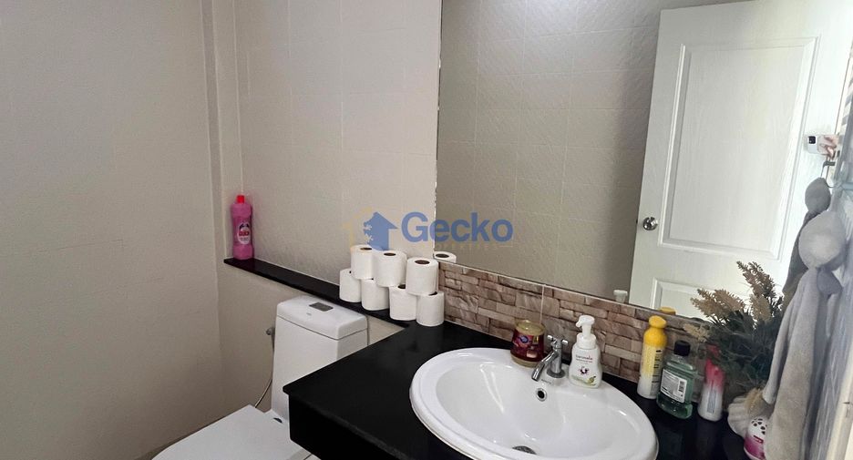 For rent and for sale 3 bedrooms house in Bang Lamung, Chonburi