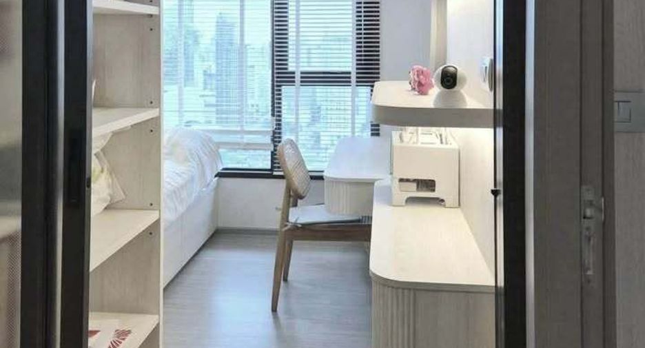 For rent 2 ベッドルーム condo in Huai Khwang, Bangkok