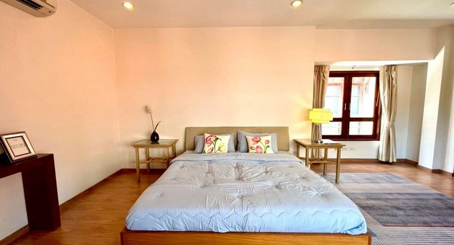 Haus zur Miete mit 4 Zimmer in Bang Lamung, Chonburi